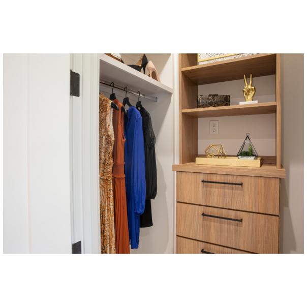 Colter Oval Aluminum Closet Rods