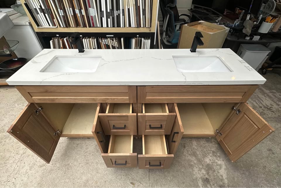Hamlet White Oak Shaker