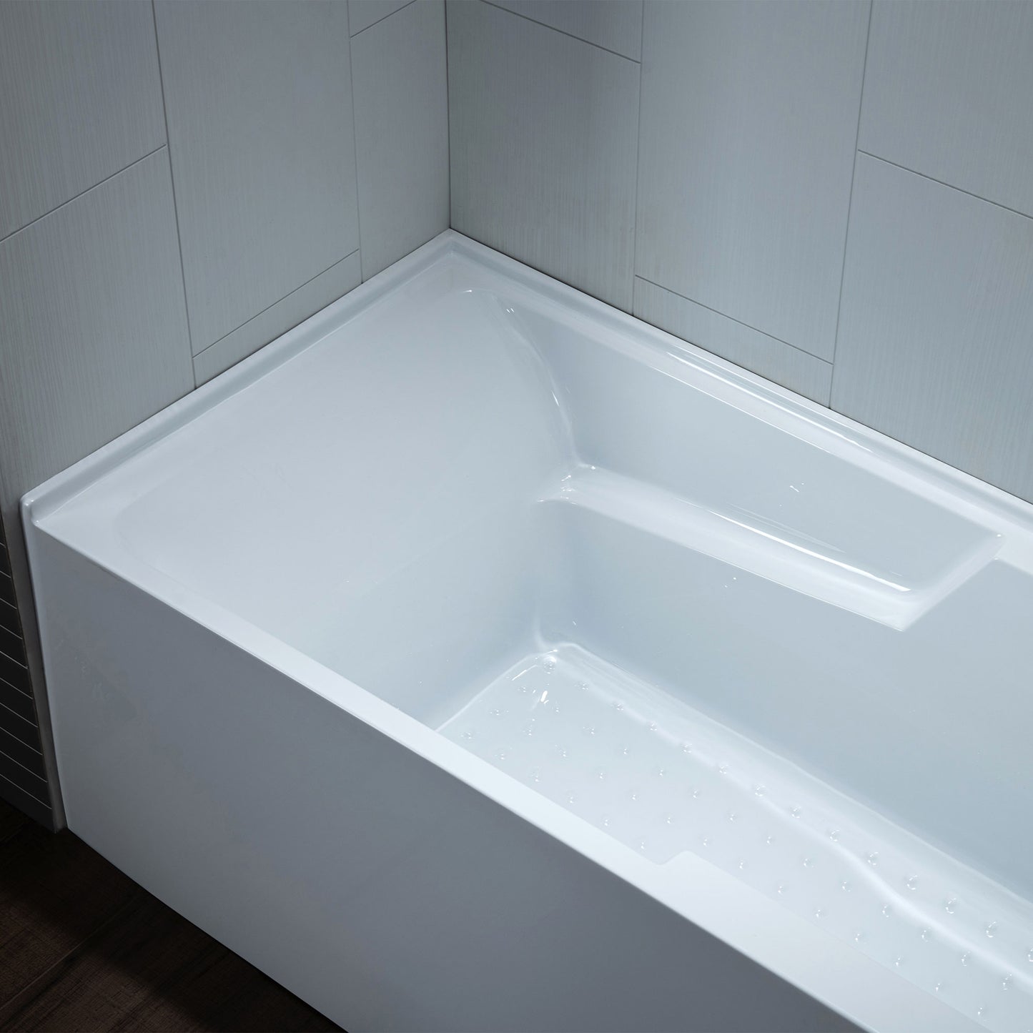 Cove 54" Alcove Bathtub