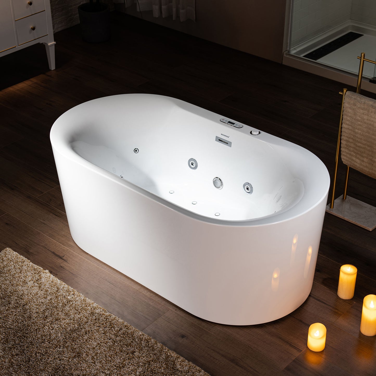 Vortice 59" Freestanding Whirlpool Bathtub