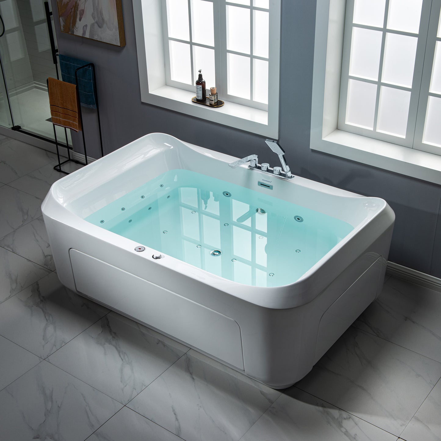 Ghumta 71" Freestanding Whirlpool Bathtub
