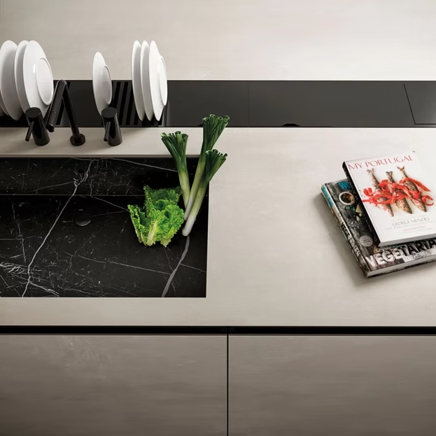 Atlas Plan PorcelainTop™ Boost White Porcelain Slab