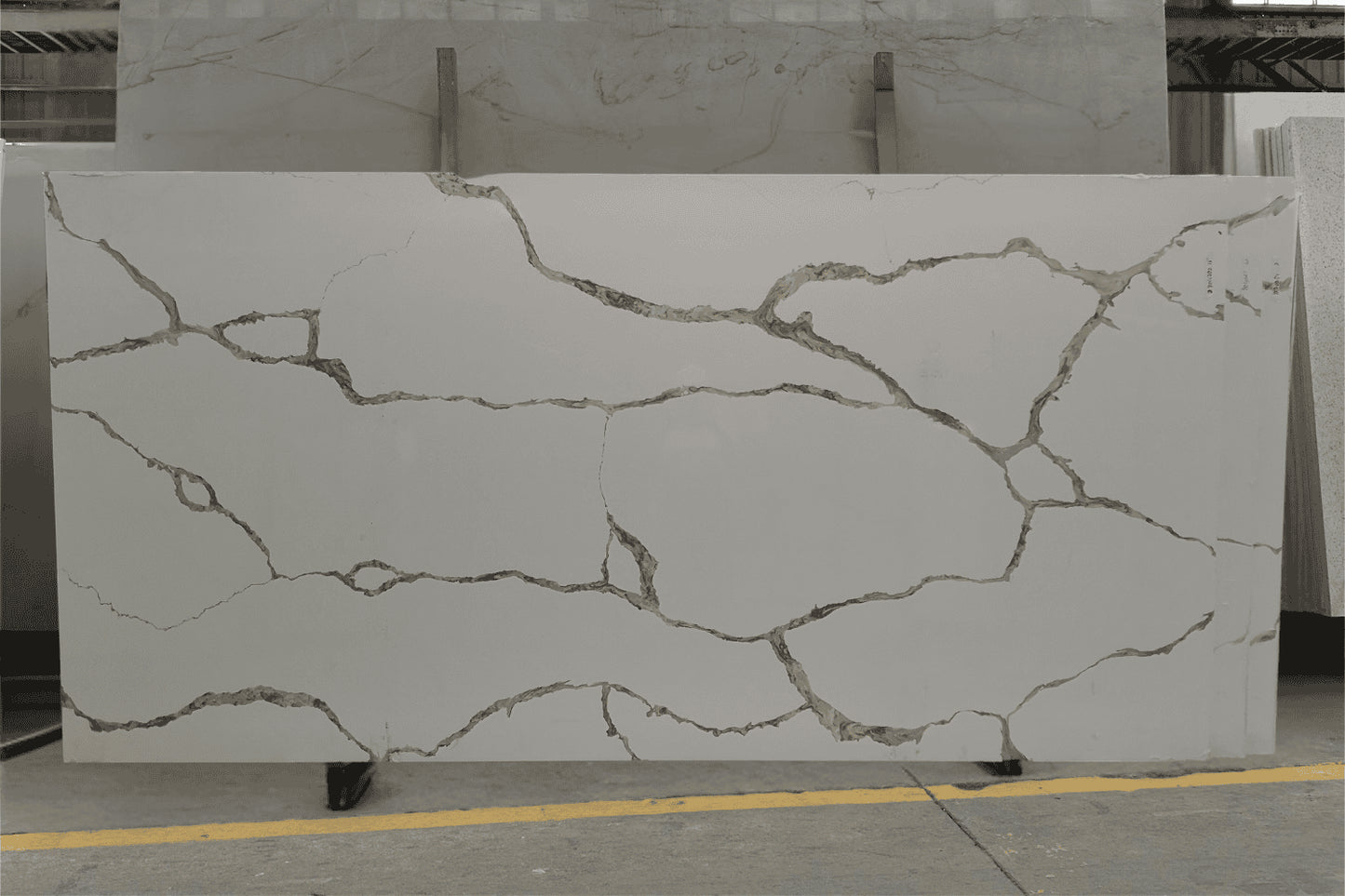 Calacatta Avery Quartz Slab