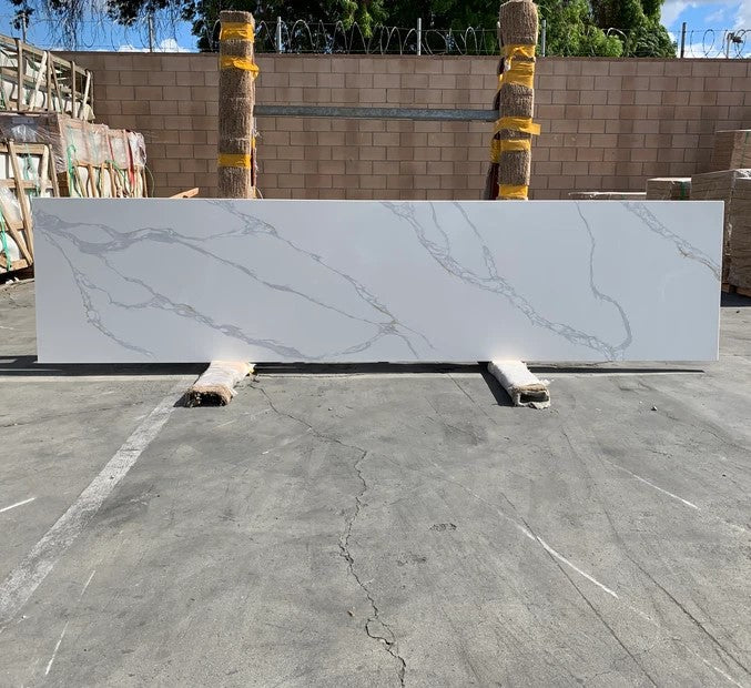 Calacatta Coloma Quartz Slab