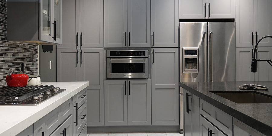 Kingston Grey Silver Shaker