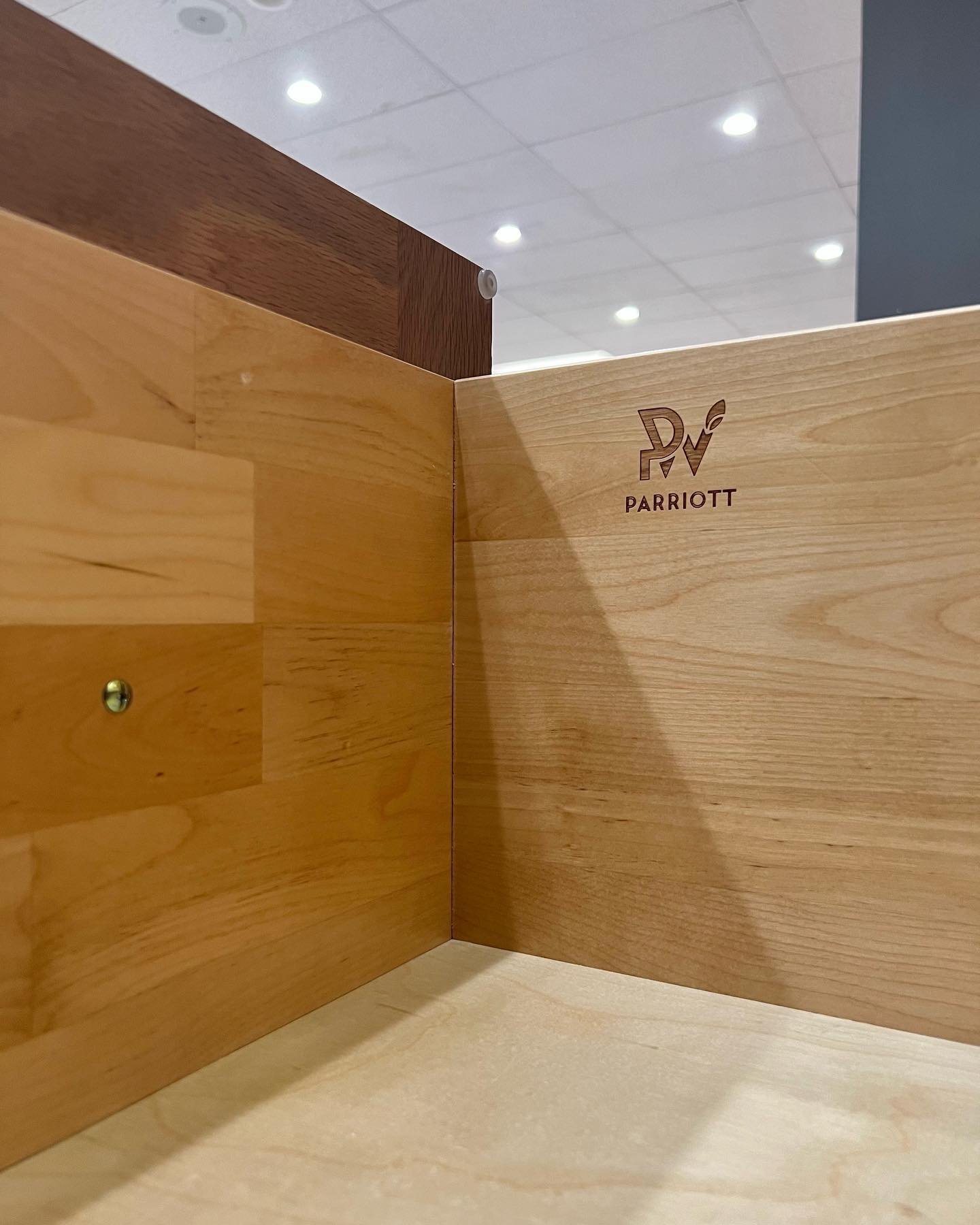 Elegant Shaker Oak