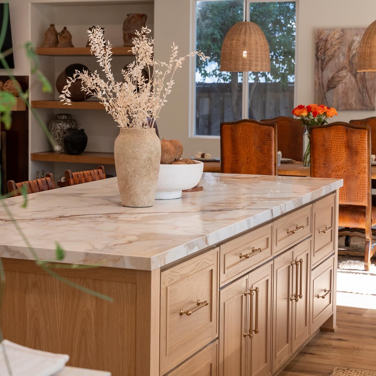 Elegant Shaker Oak