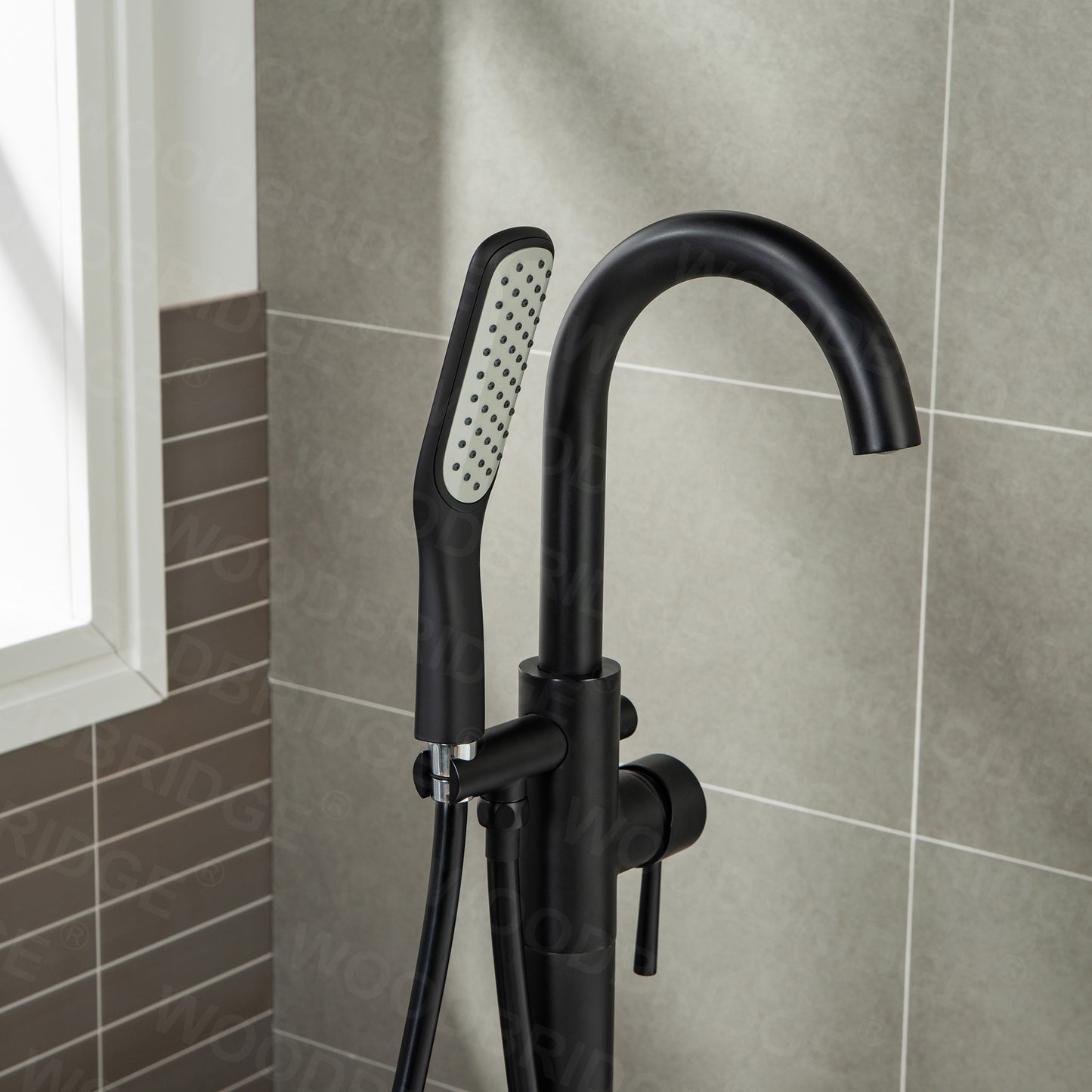 Elmira Freestanding Tub Faucet