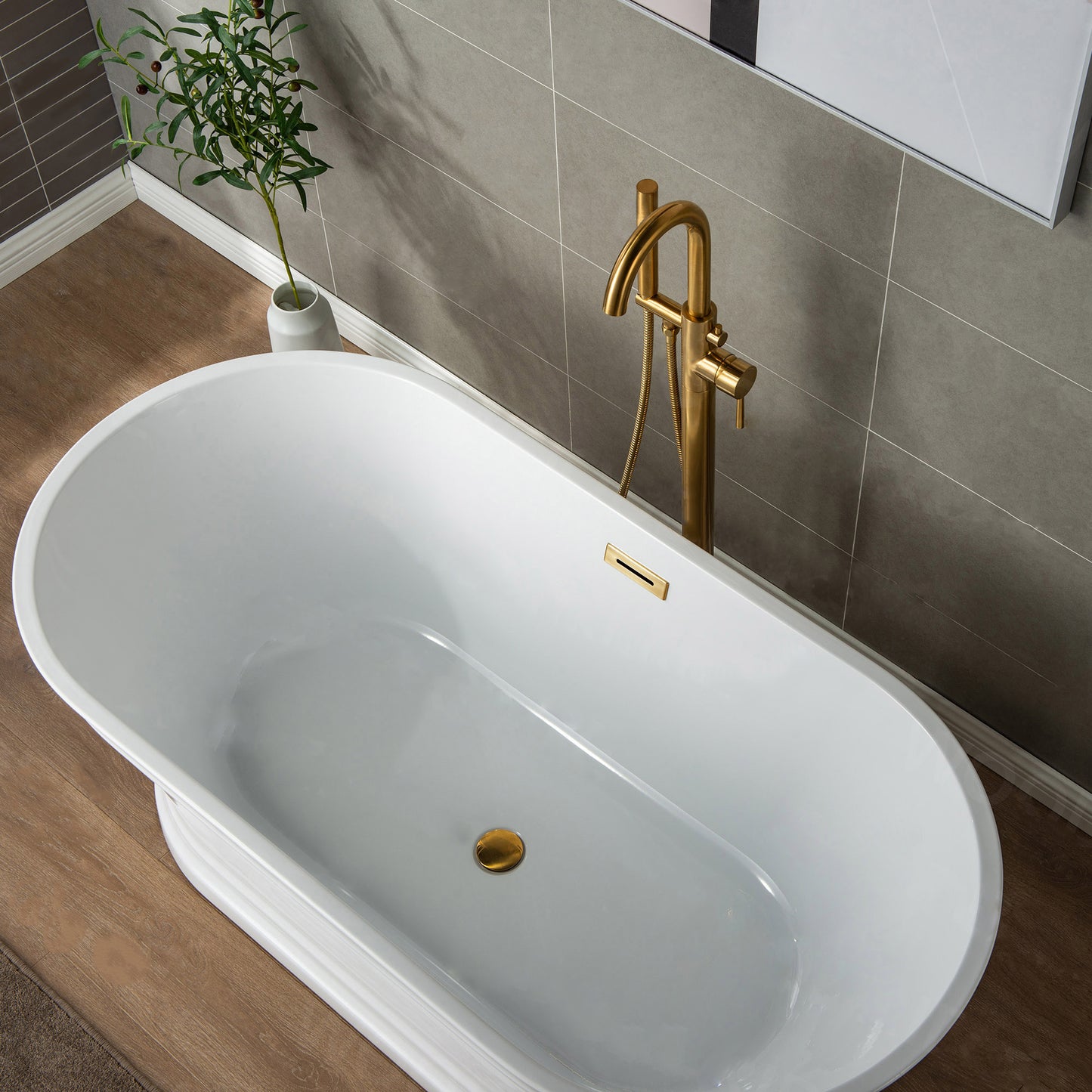 Riverbend Freestanding Tub Faucet