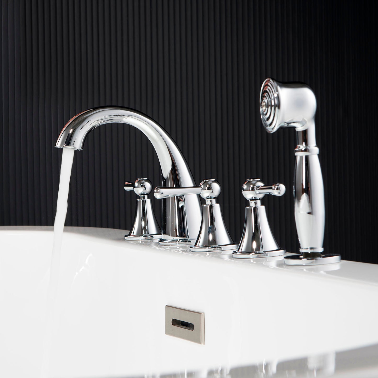 Hessa Deck Mouted Tub Faucet