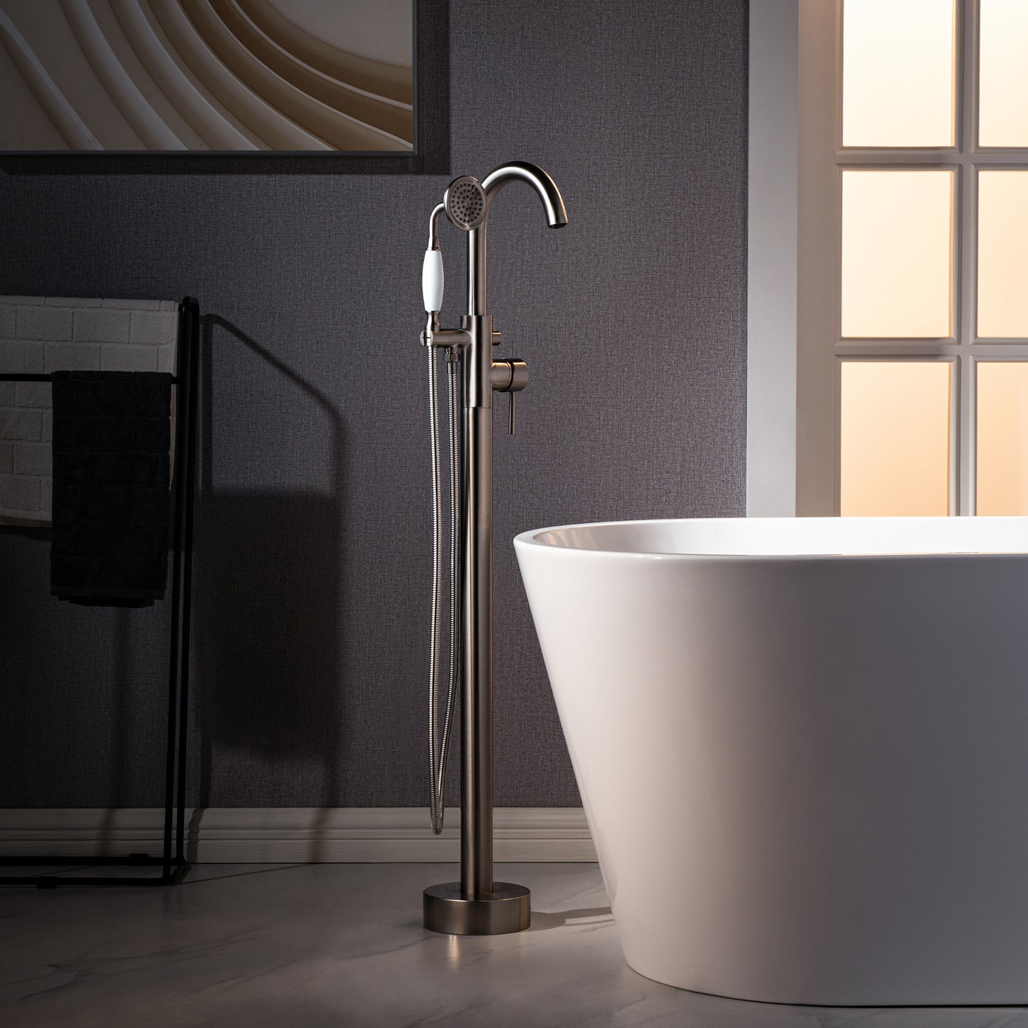 Fausta Freestanding Tub Faucet