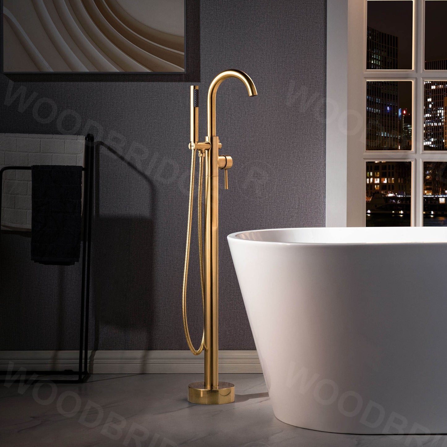 Elva Freestanding Tub Faucet