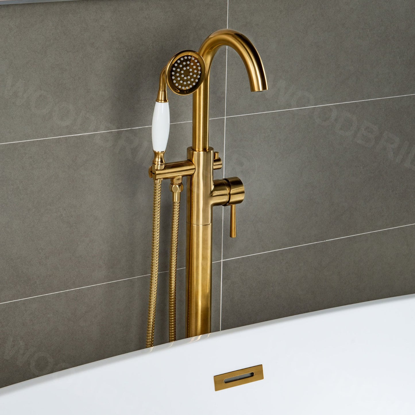 Fausta Freestanding Tub Faucet