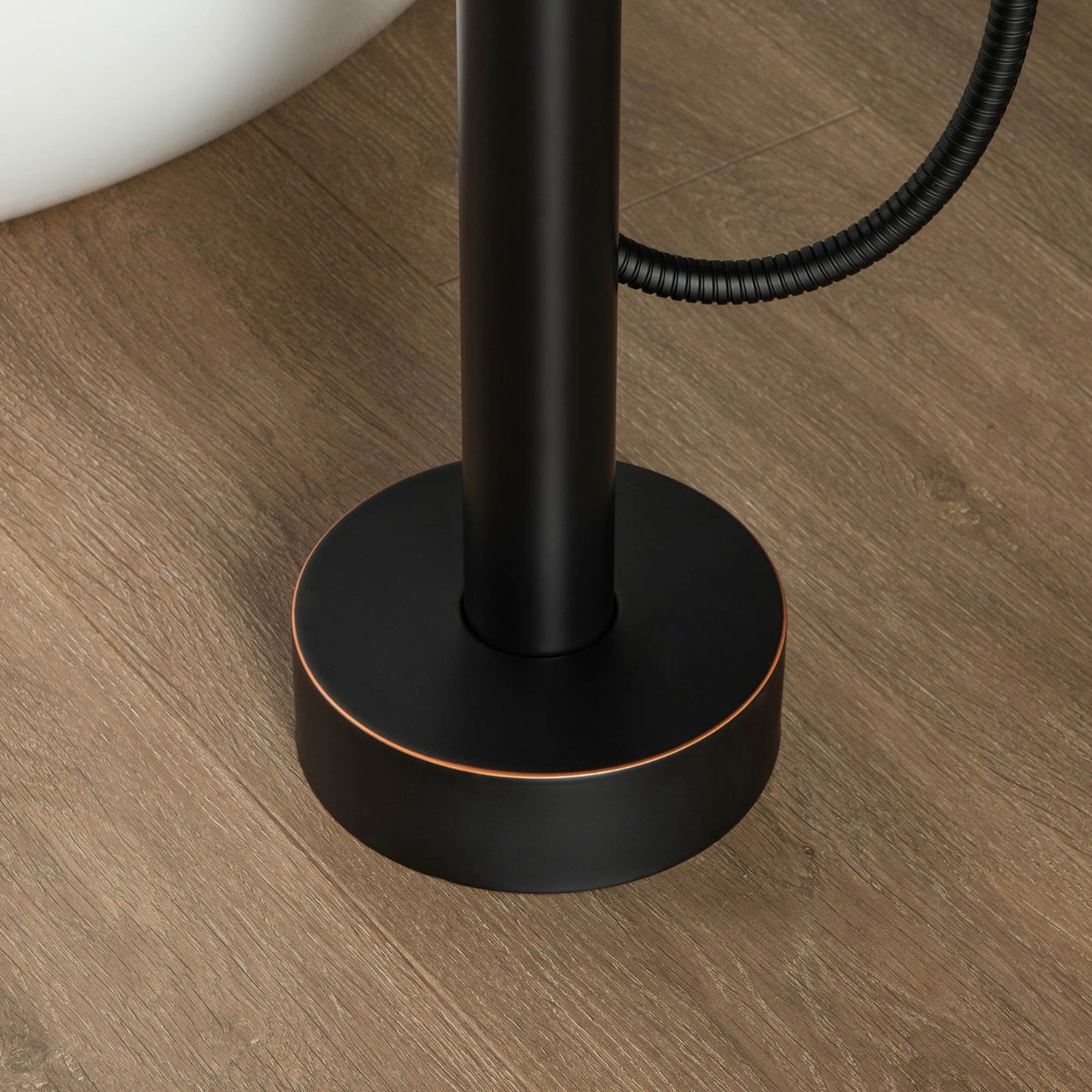 Elva Freestanding Tub Faucet