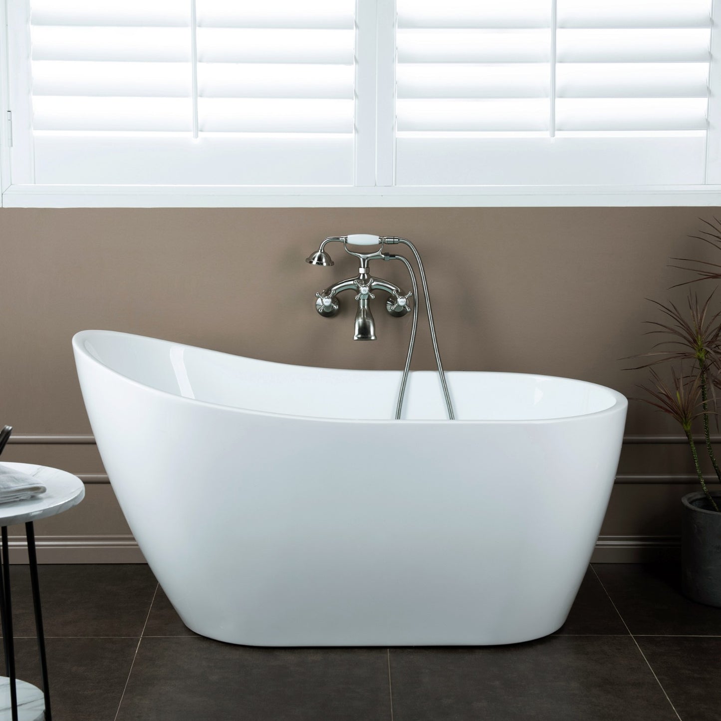 Ildri Wall Mounted Bathtub Faucet