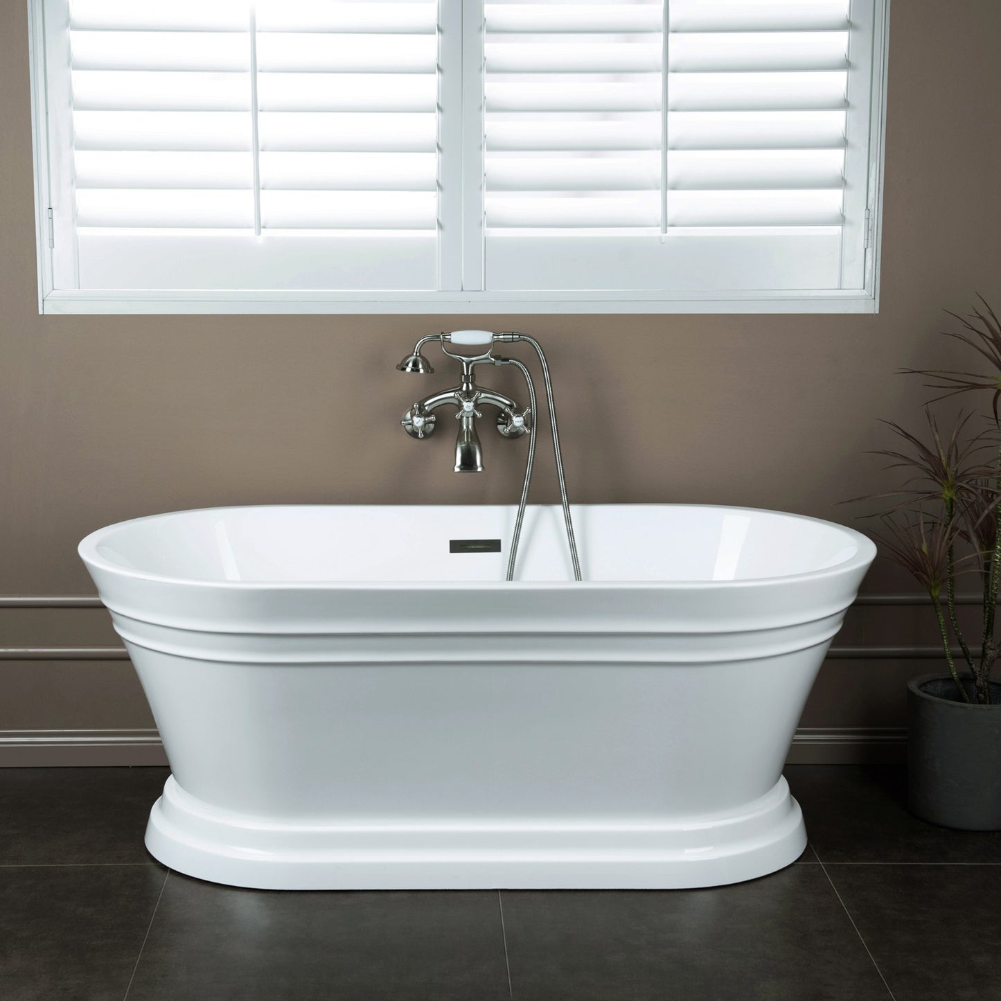 Ildri Wall Mounted Bathtub Faucet