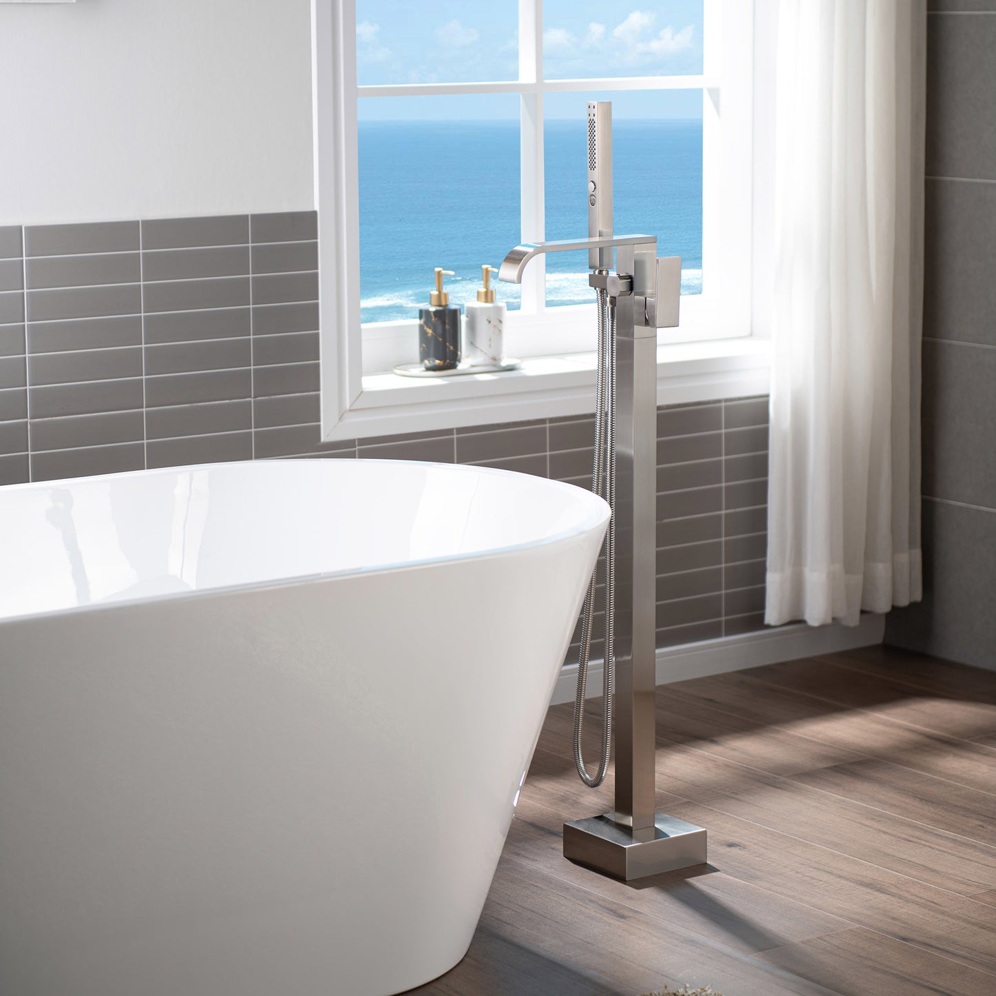 Imala Freestanding tub Faucet