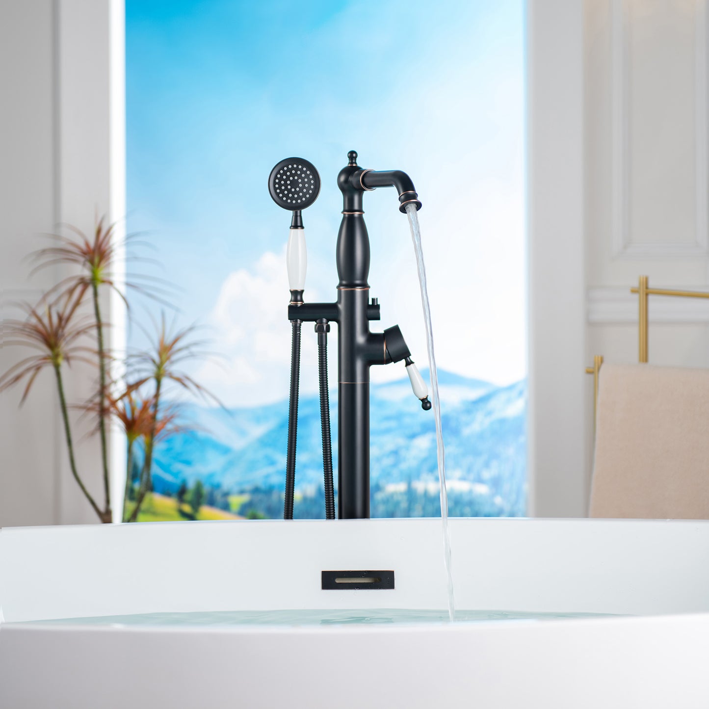 Inari Freestanding tub Faucet