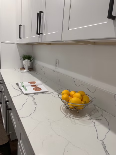 Calacatta Cielo Quartz Slab