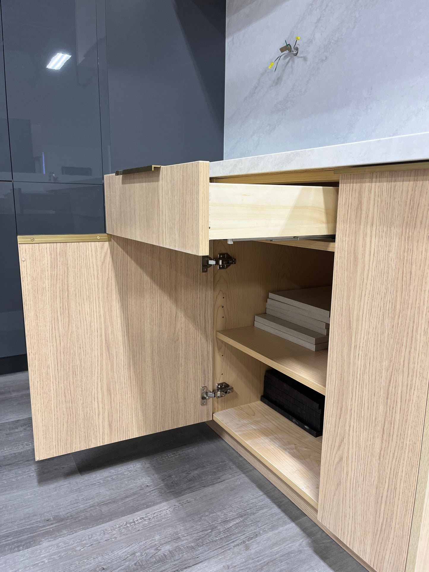 Modern Oak European