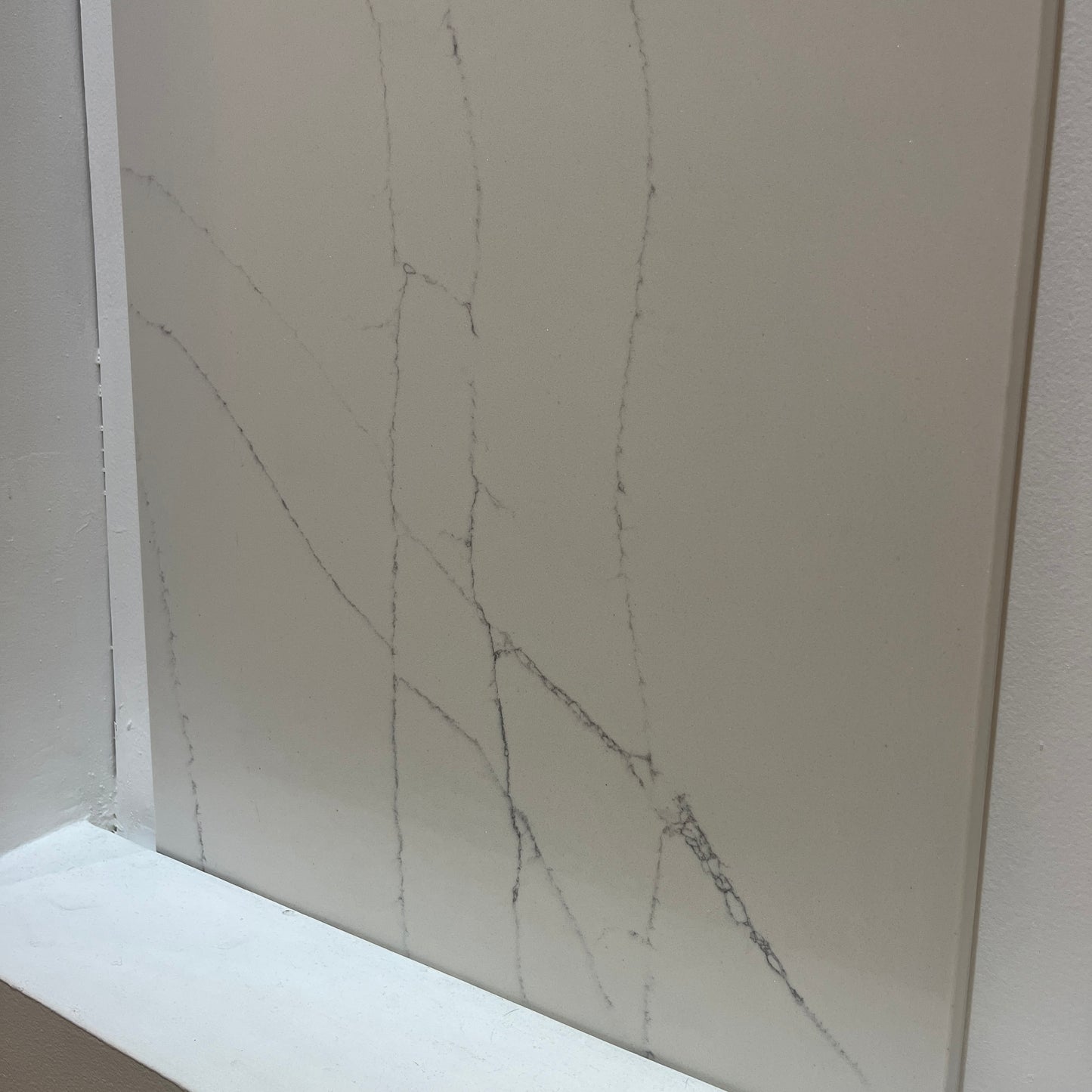 Elsa Quartz Slab