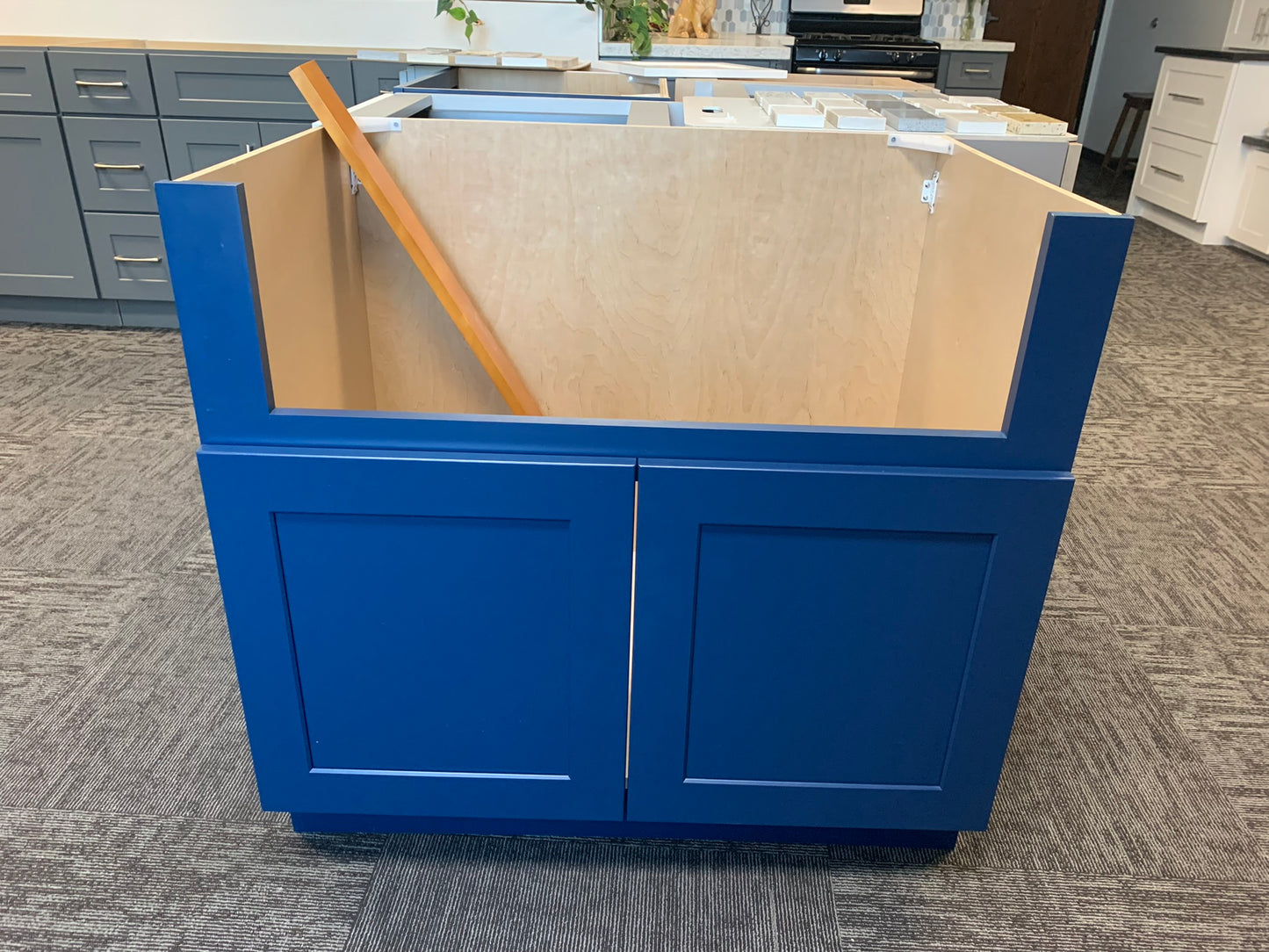 Royal Blue Shaker