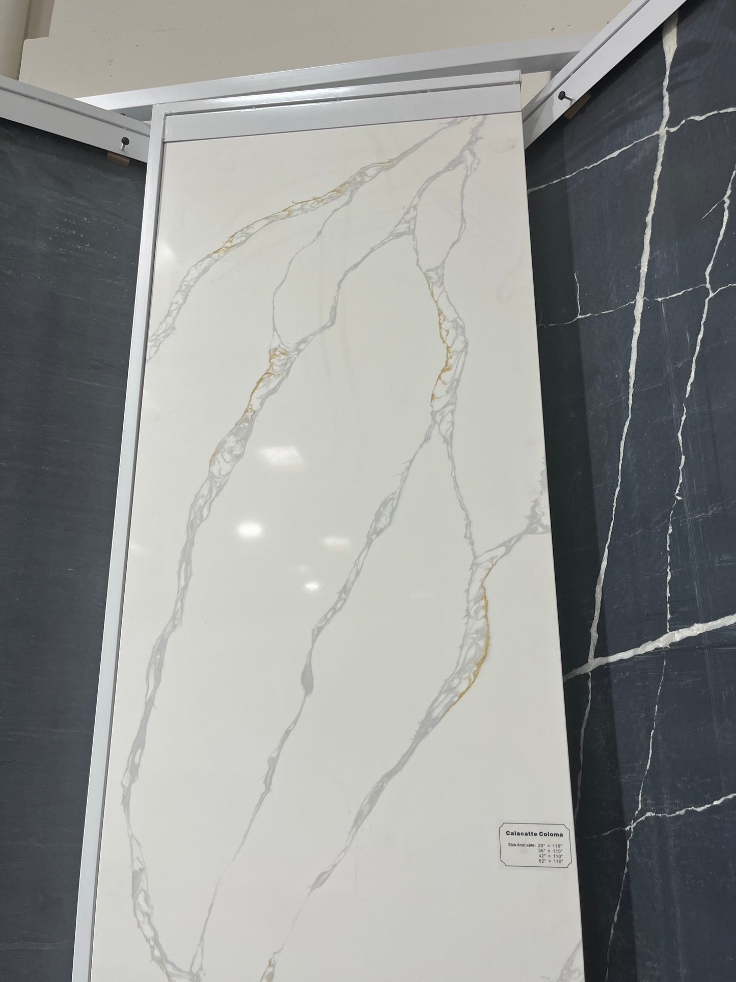 Calacatta Coloma Quartz Slab