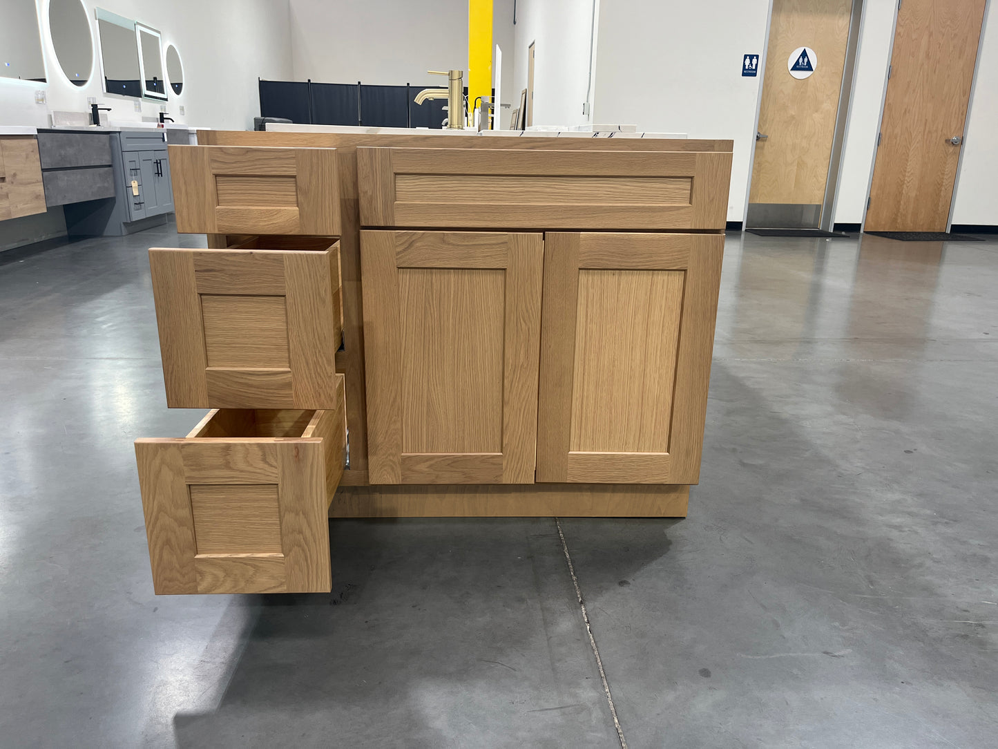 Redondo Oak Shaker