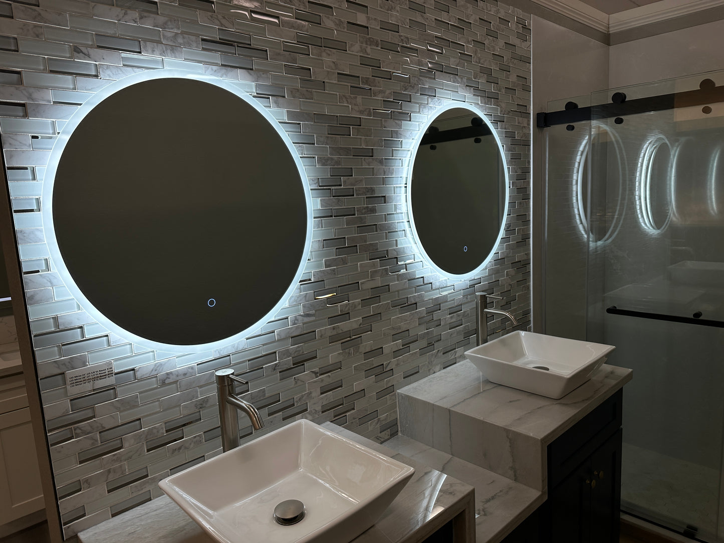 Parisa Round LED Mirror