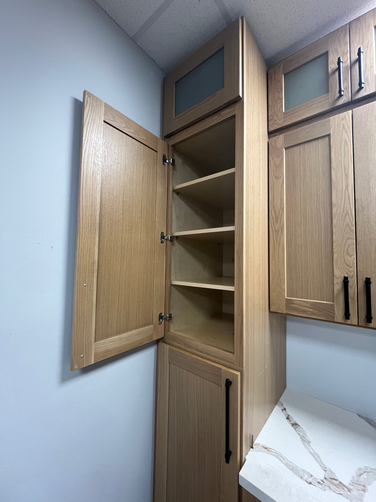 Redondo Oak Shaker