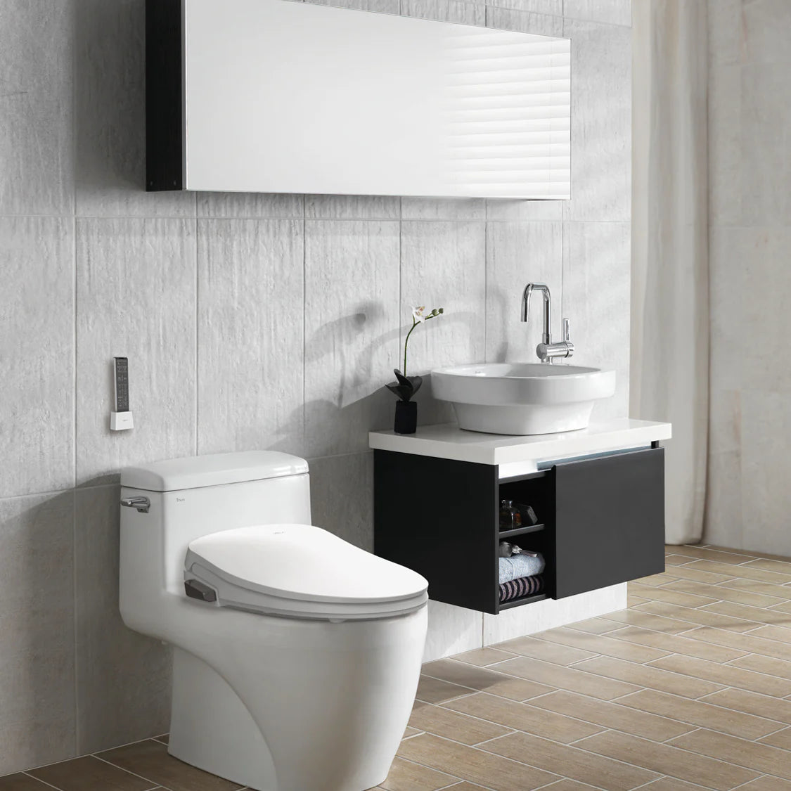 Hydro Well Elongated Bidet Toilet Seat
