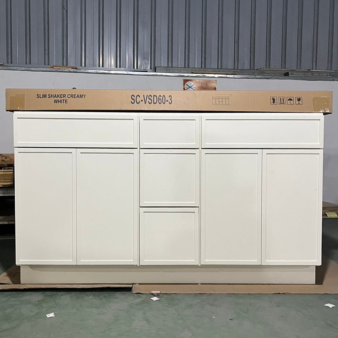 Cream Slim Shaker (Bathroom Vanity Only)