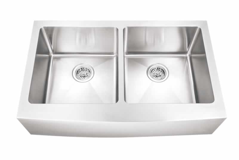 Leander 31" Stainless Steel Apron / Farmhouse Double Basin Kitchen Sink