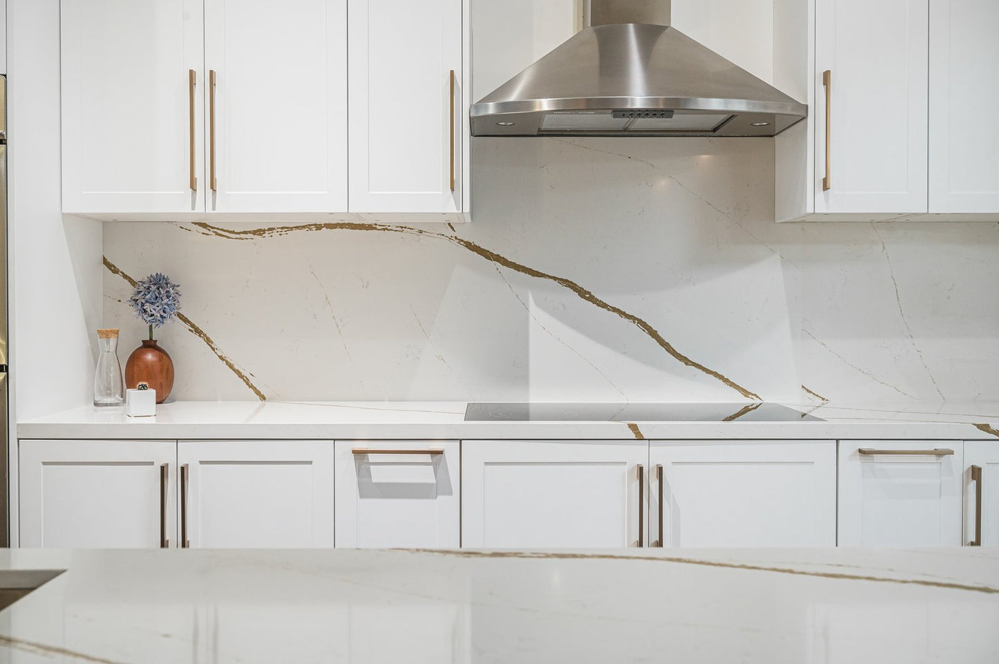La Reve Frameless Shaker