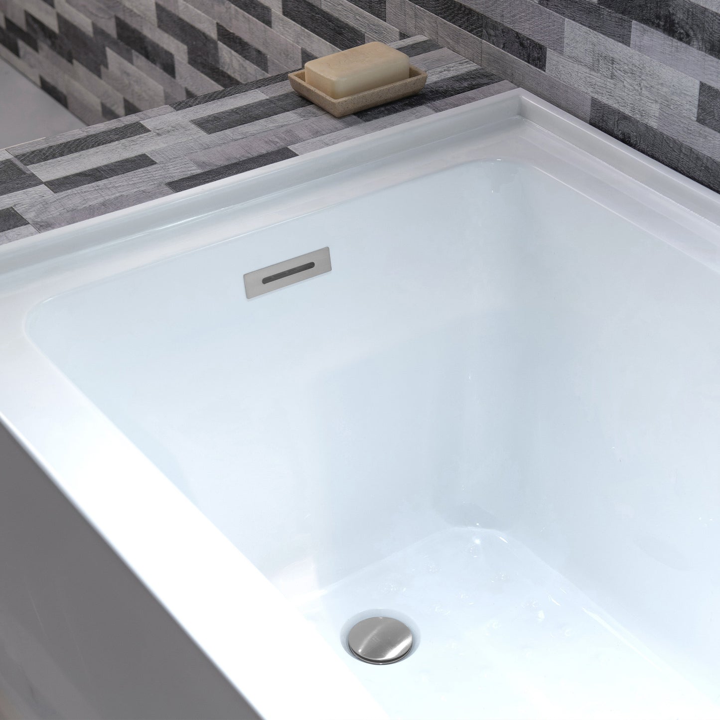 Crique 60" Alcove Bathtub