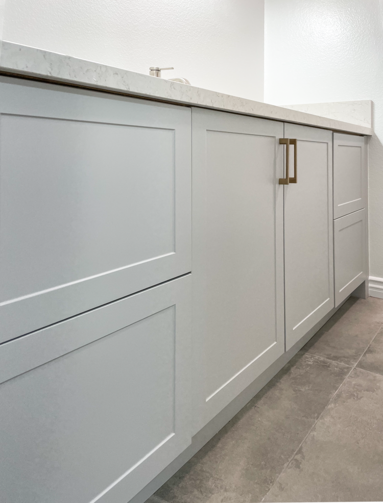 Mystique Frameless Shaker