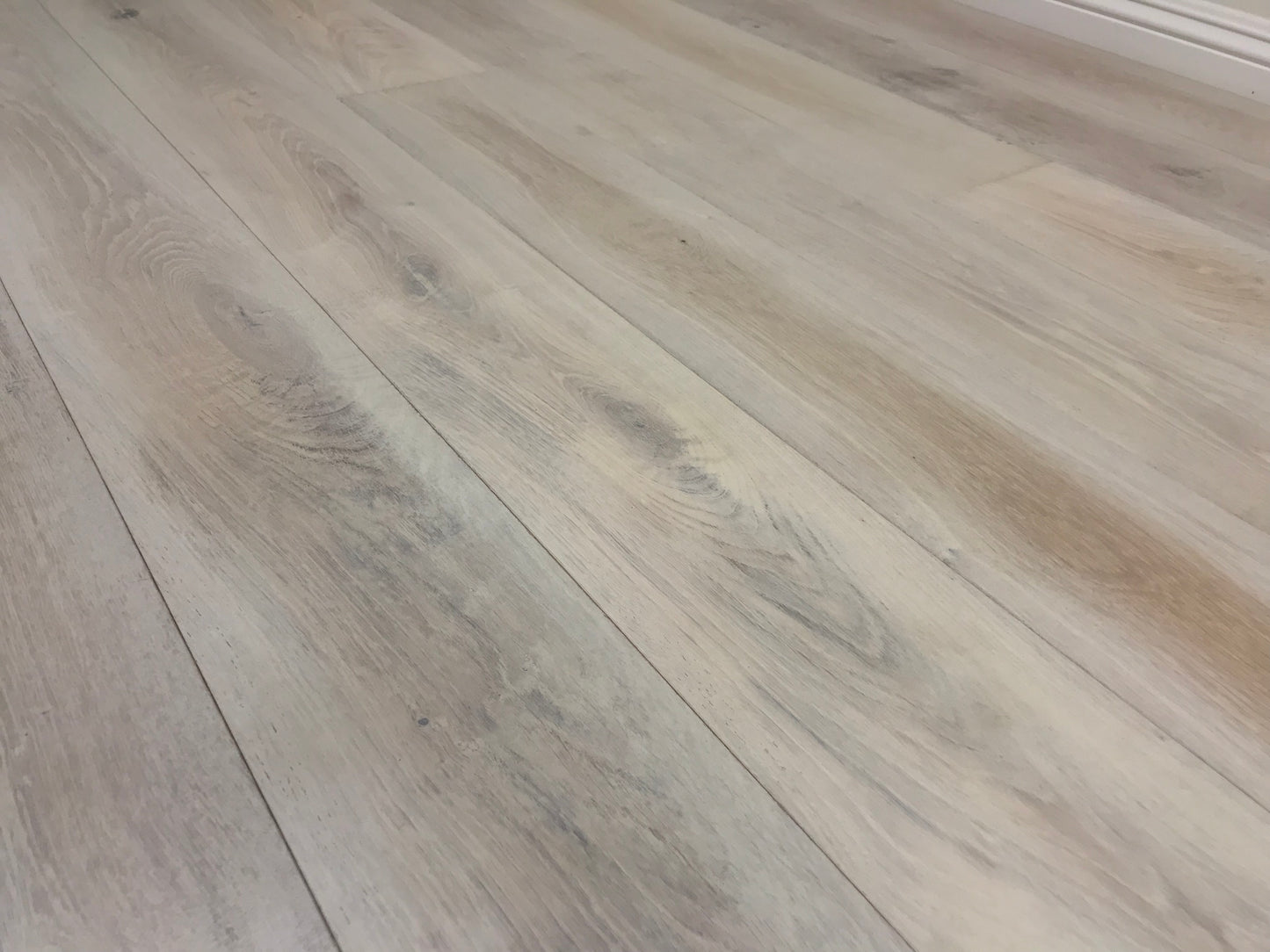 Seaside Snow Engineered Wood Flooring