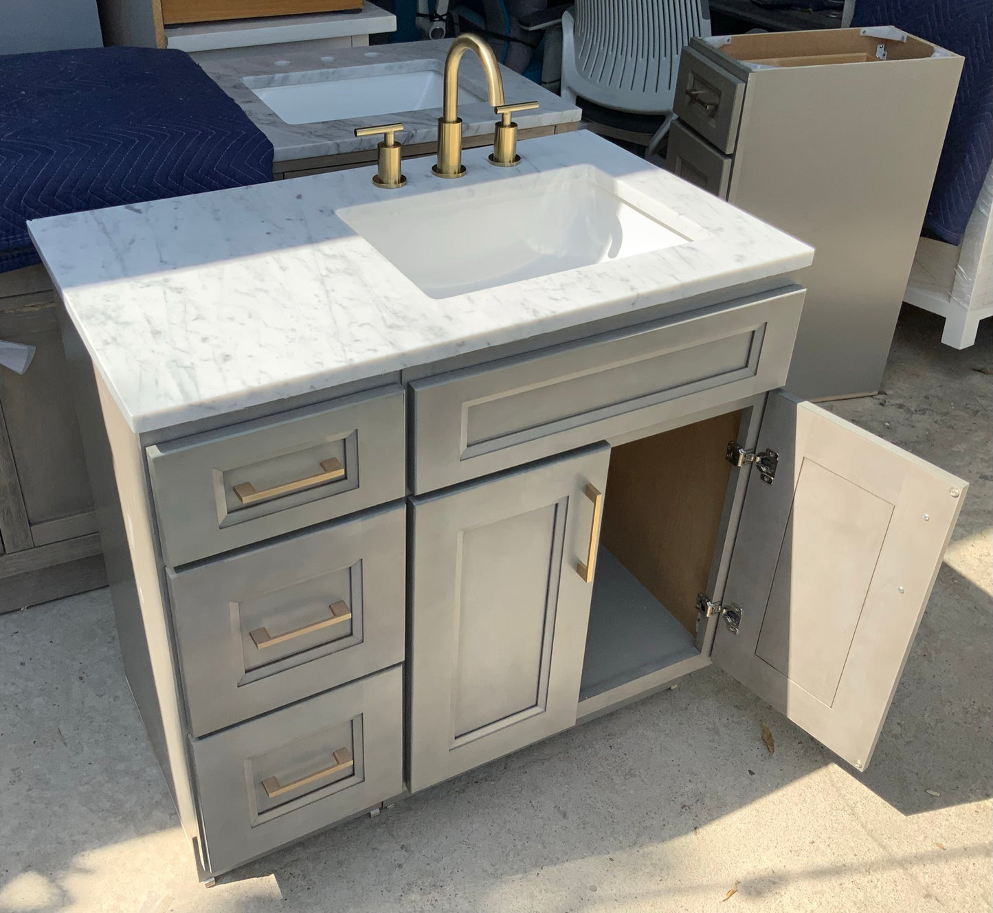 Ash Brown Double Shaker