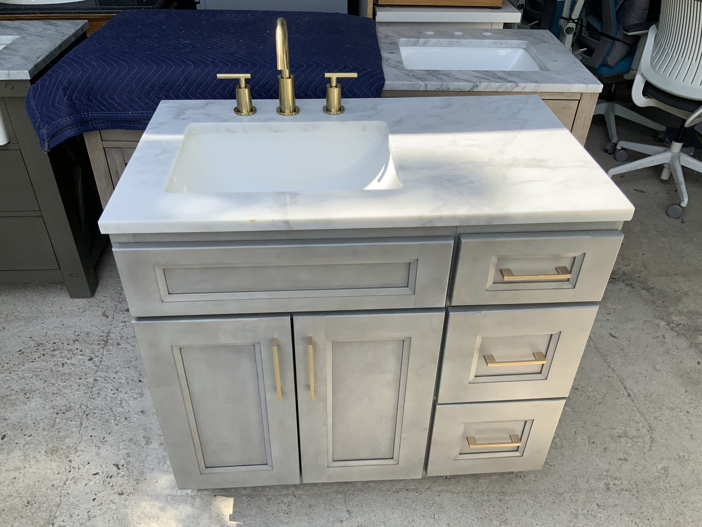 Ash Brown Double Shaker