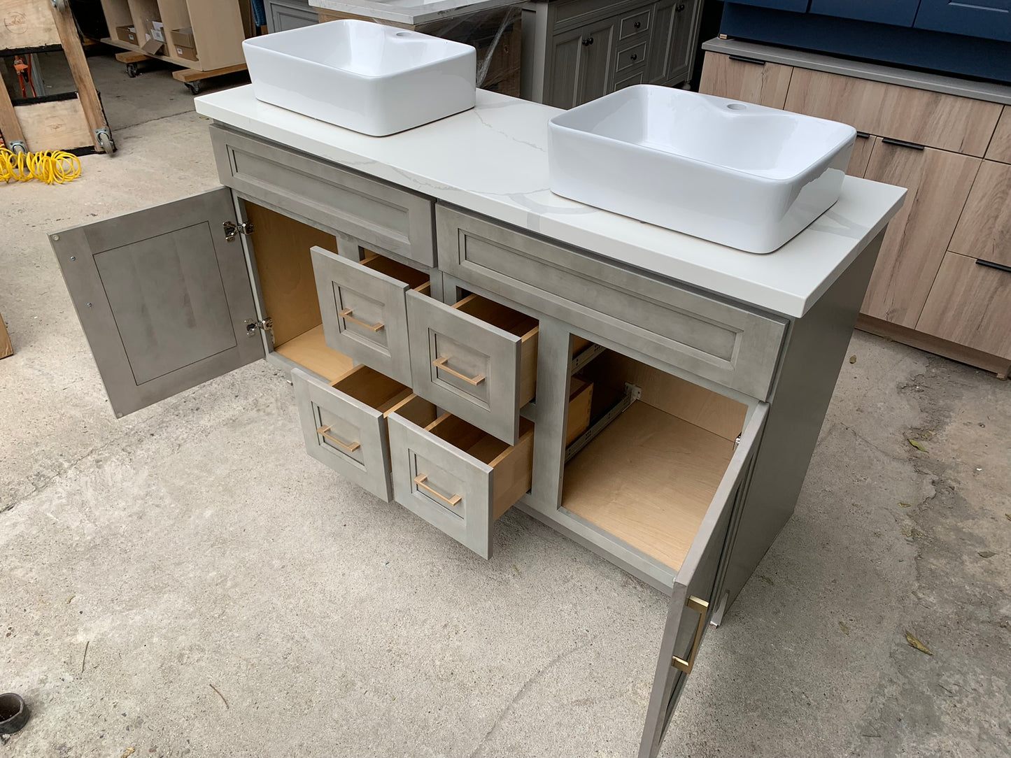 Ash Brown Double Shaker