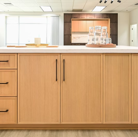 Frameless Slim Shaker Silken White Oak