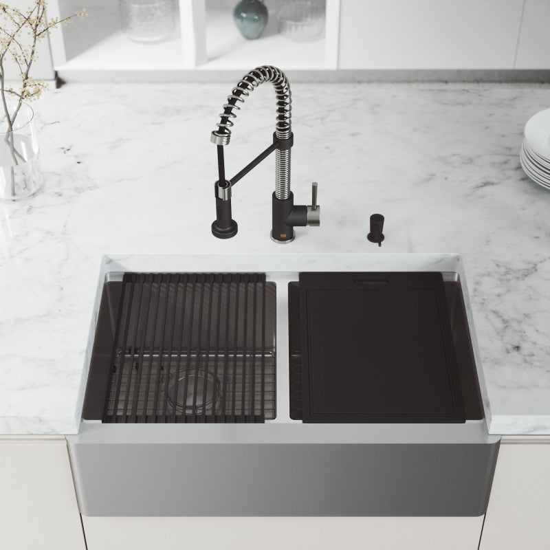 Oxford Flat 33" Stainless Steel Apron / Farmhouse Double Basin Kitchen Sink with Workstation