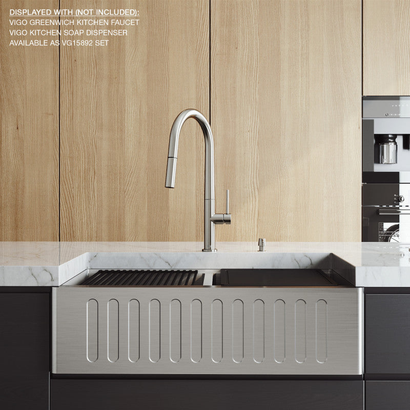 Oxford Fluted 33" Stainless Steel Apron / Farmhouse Double Basin Kitchen Sink with Workstation