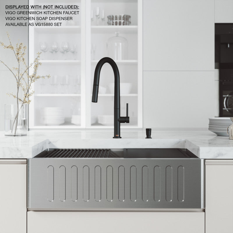 Oxford Fluted 33" Stainless Steel Apron / Farmhouse Kitchen Sink with Workstation