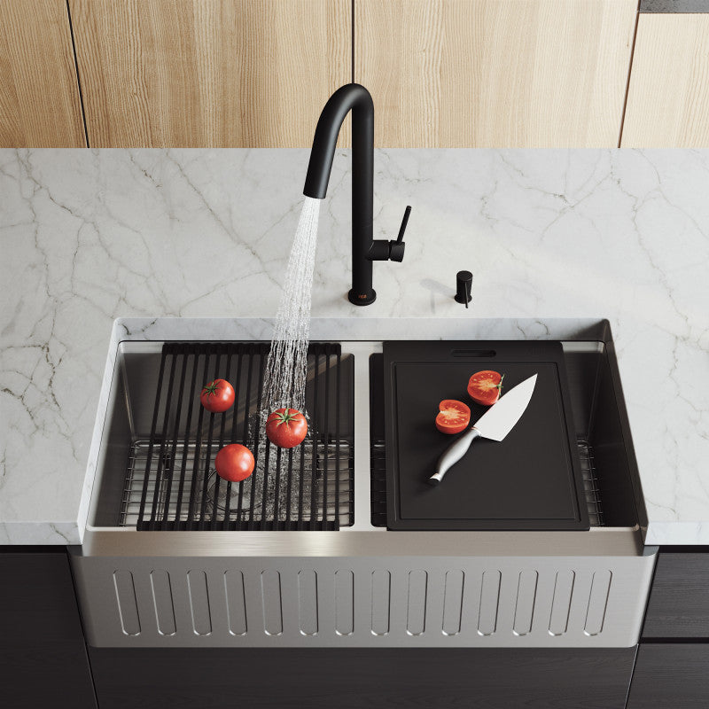 Oxford Fluted 36" Stainless Steel Apron / Farmhouse Double Basin Kitchen Sink with Workstation