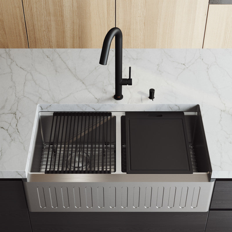 Oxford Fluted 36" Stainless Steel Apron / Farmhouse Double Basin Kitchen Sink with Workstation