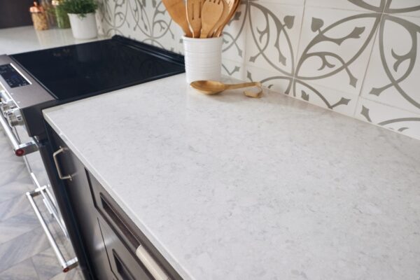 Viatera Cirrus Quartz Slab
