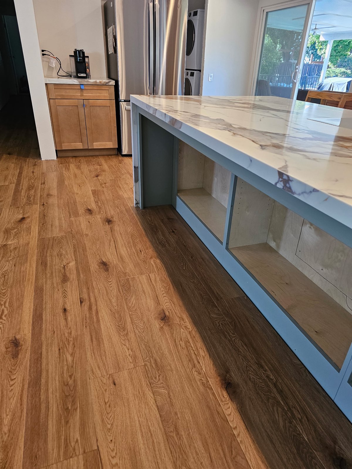 Endure Lumina Printed Surface Quartz Slab