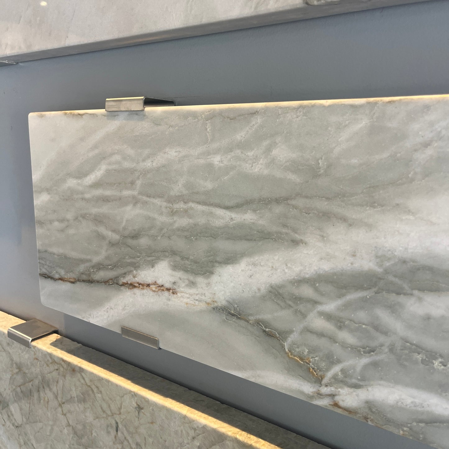 BCS-Everest Creek Brazilian Quartzite Slab