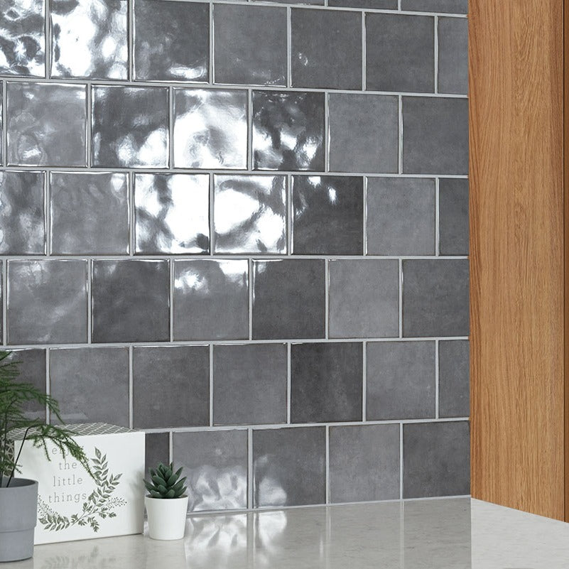 Renzo Storm ceramic tile shown in a finished room, scene 4